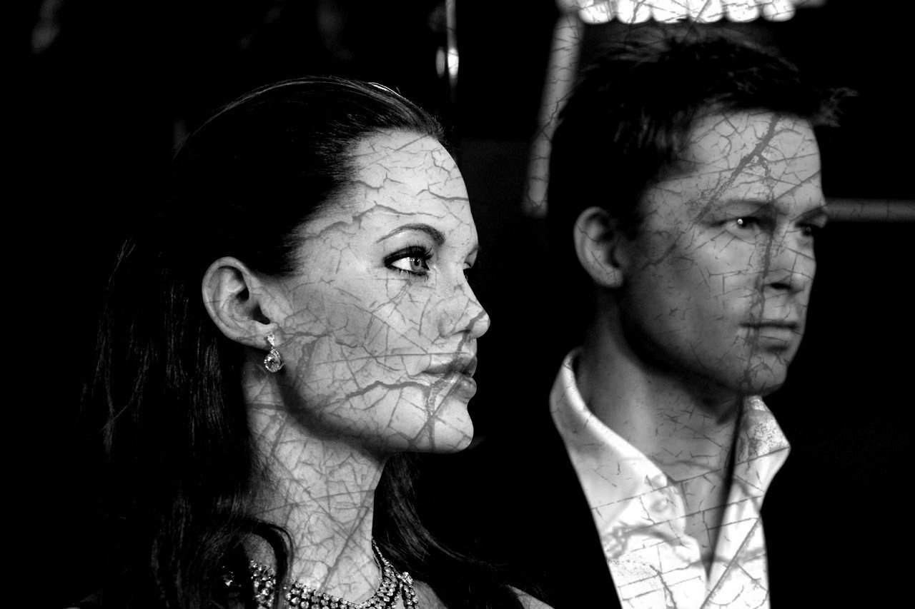 Na jaw wychodzą szokujące informacje o seksie Brada i Angeliny Jolie. "12 lat piekła"