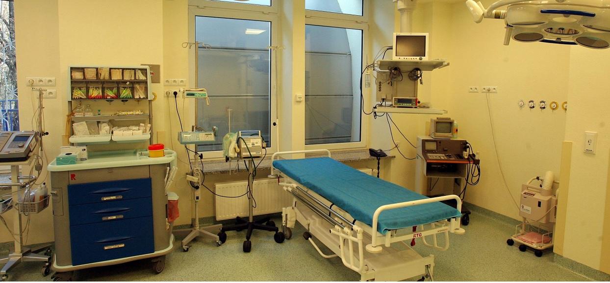 Popieracie postulat, aby każdy lekarz, pielęgniarka, medyk i pracownik szpitala był regularnie testowany na wirusa?