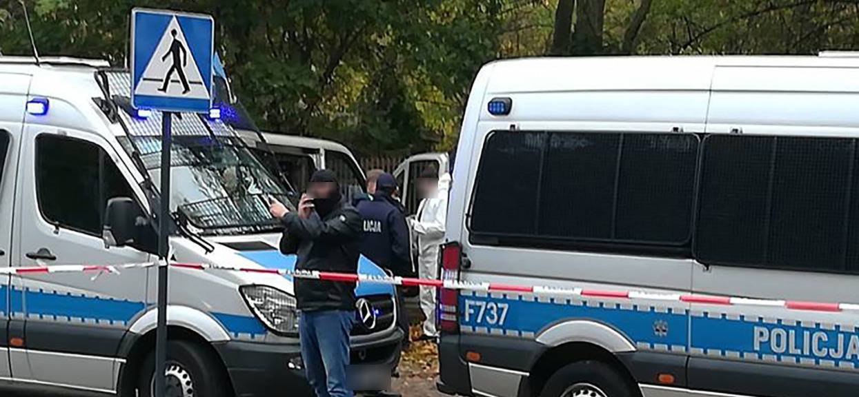Zabił dwie osoby, kilka ranił, chwilę później uciekł. Trwa dramatyczna obława polskiej policji