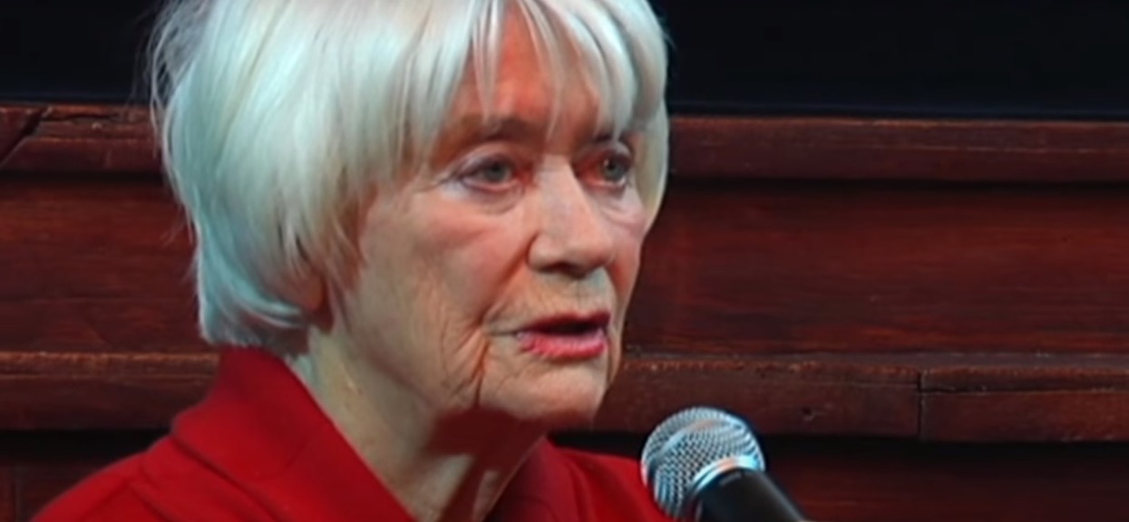 Alina Janowska przez lata cierpiała z powodu Alzheimera. Nagle zrobiła rzecz, która sprawiła, że jej mąż pobladł