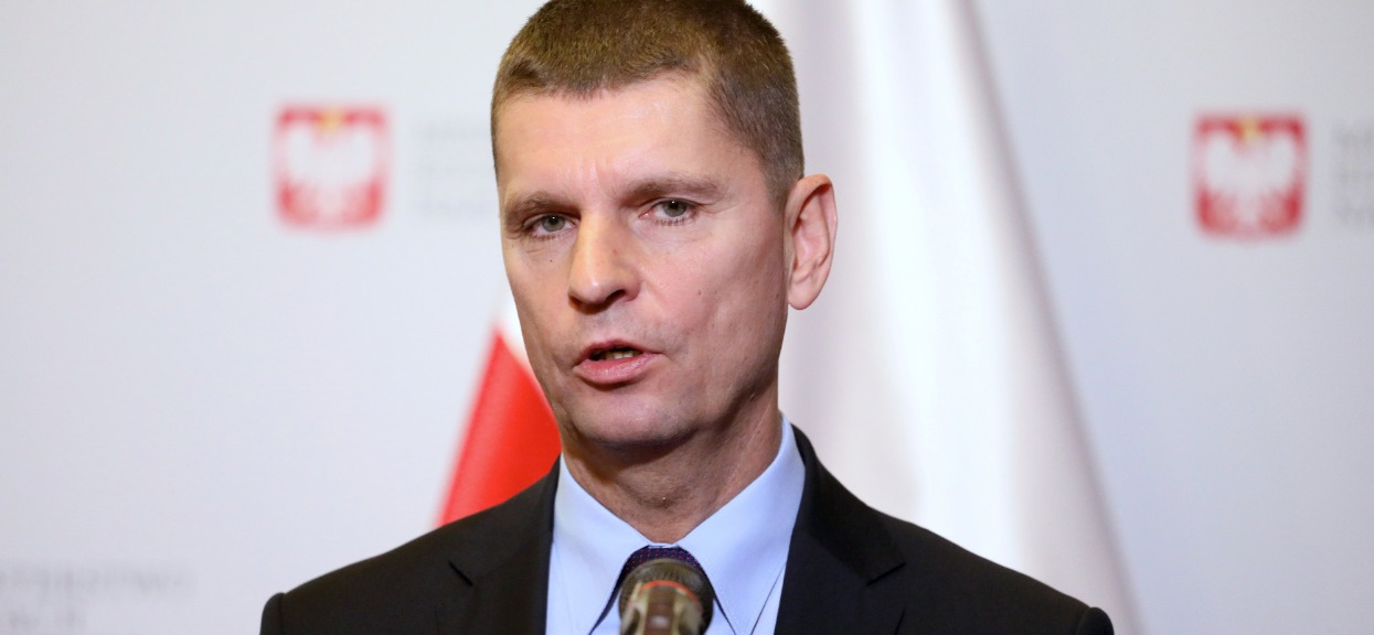 Uczniowie wrócą do szkół. Padły konkretne daty, niespodziewana decyzja rządu