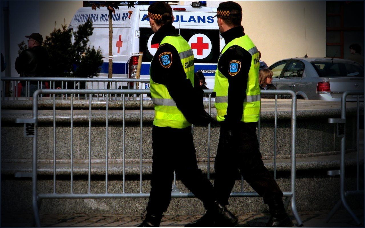 To jakiś horror, legalnie wejdą ci do domu! Zaczęły się masowe kontrole Straży Miejskiej