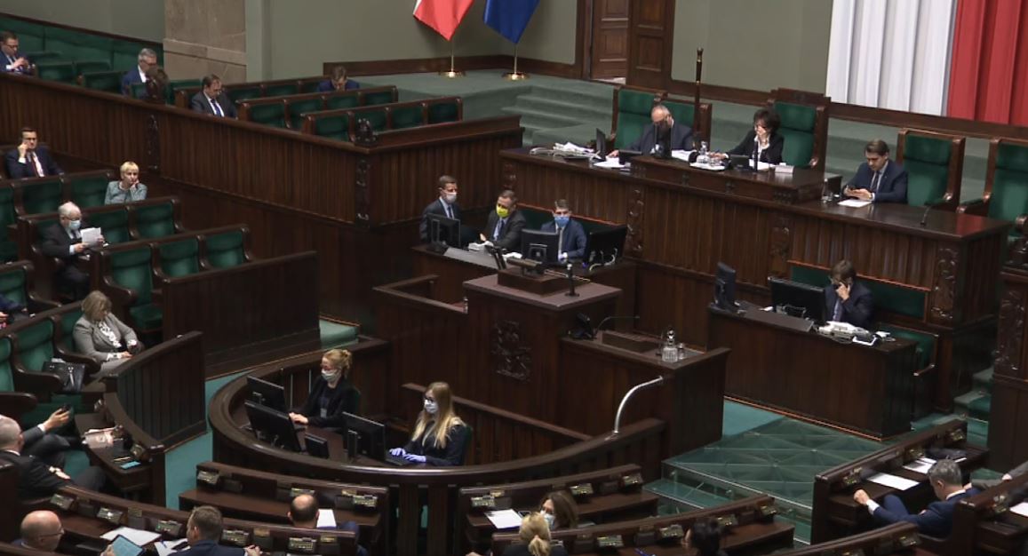 Z ostatniej chwili, Sejm właśnie przyjął ważne poprawki. Wprowadzono sporo zmian