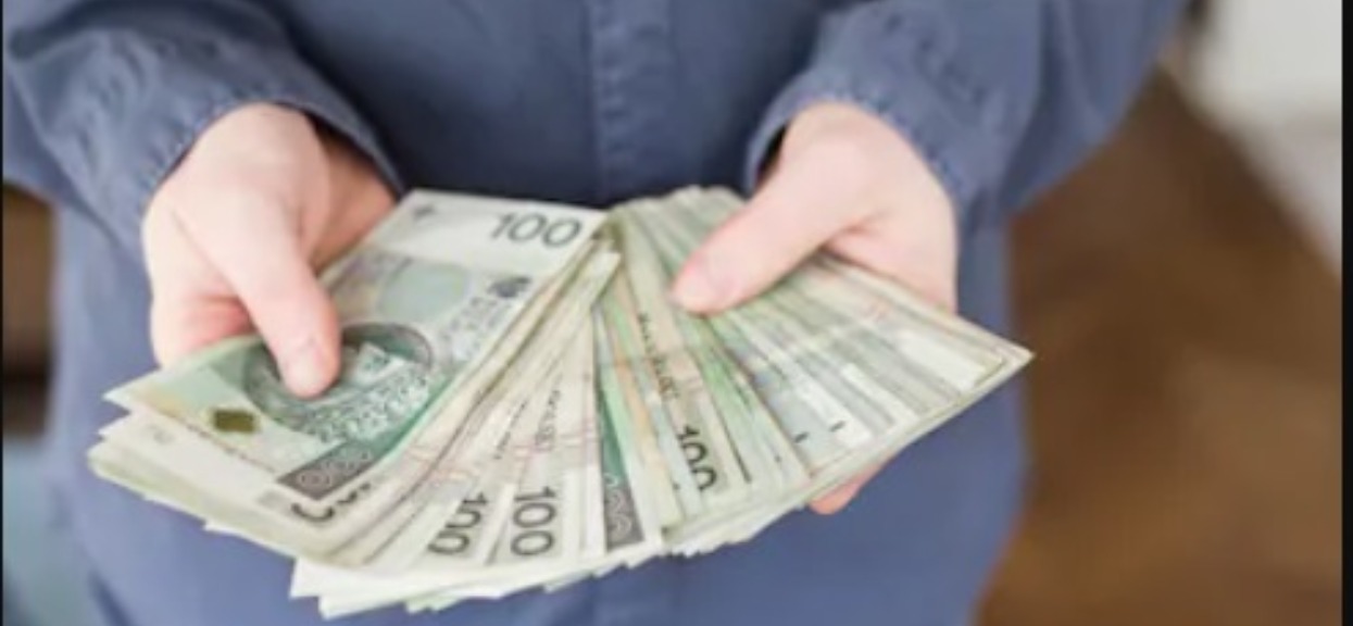 Wielu Polaków zgłosiło się już po 5000 złotych. Trzeba pamiętać o jednej ważnej rzeczy