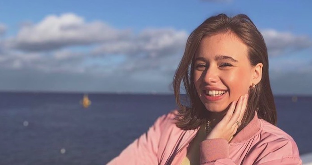 Oliwia Bieniuk pokazała zniewalające zdjęcie. Siostra Ani Przybylskiej musiała zareagować
