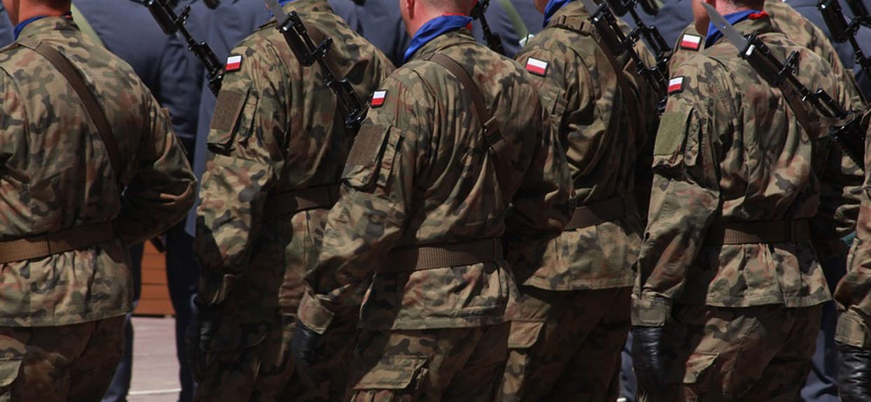 Czy obowiązkowa służba wojskowa powinna zostać przywrócona?