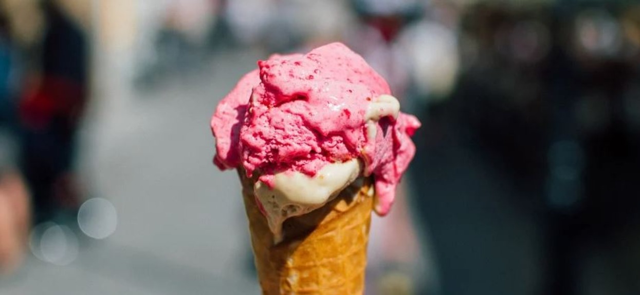Uwielbiasz jeść lody? Mogą mieć fatalny wpływ na organizm, zwłaszcza niektóre osoby muszą z nich zrezygnować
