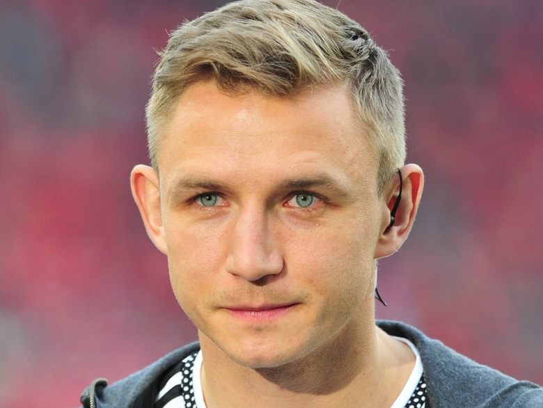 Jakub Rzeźniczak pokazuje zdjęcia. Fani są wzruszeni. "To twoja kopia"