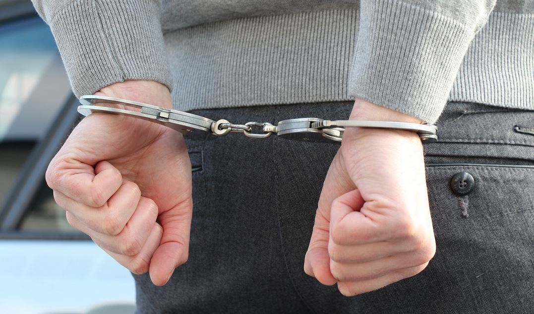 Polak zamienił życie rodziców w piekło. Przemoc osiągnęła apogeum, gdy ruszył w kierunku ojca