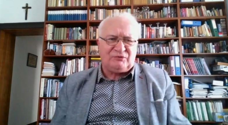 Profesor Simon nie pozostawia wątpliwości. Ma dla Polaków niewesołą wiadomość