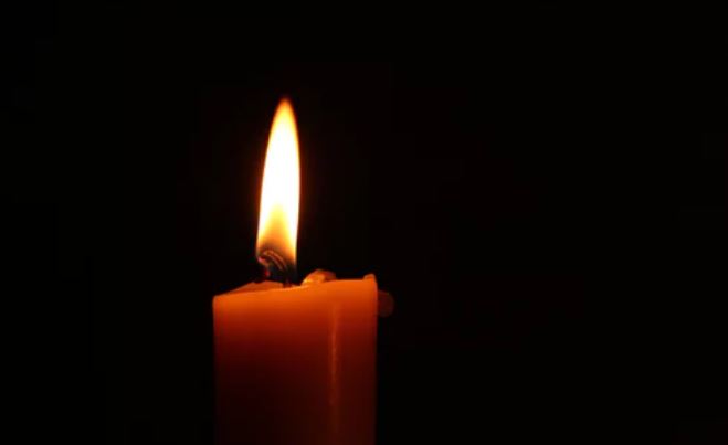 Młodziutką gwiazdę TVP dotknęła największa tragedia. Właśnie pochowała sławnego tatę