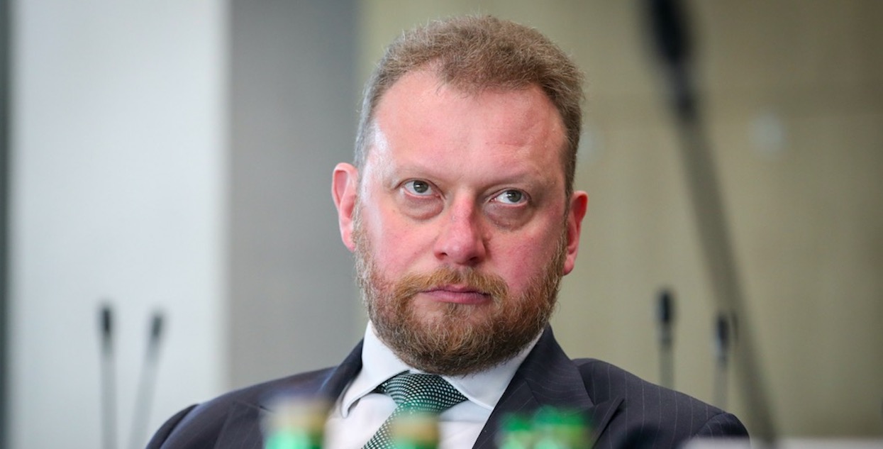 Szumowski postawił sprawę jasno, pojawił się ważny apel. Chodzi o noszenie maseczki w jednej konkretnej sytuacji