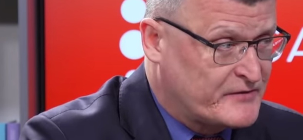 Doktor Grzesiowski nie ma dobrych informacji. Chodzi o wzrost zakażeń w Polsce