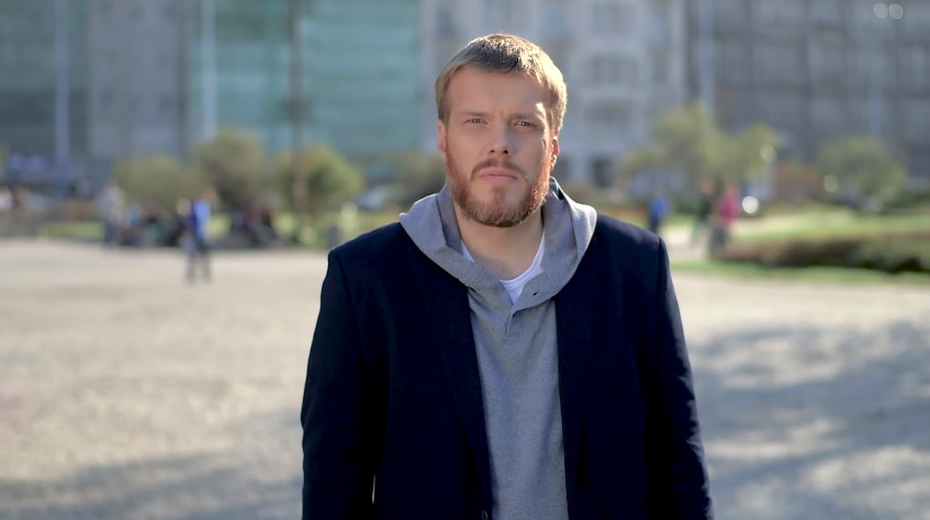 Adrian Zandberg: Panu Morawieckiemu nie podoba się data budowy Pałacu
