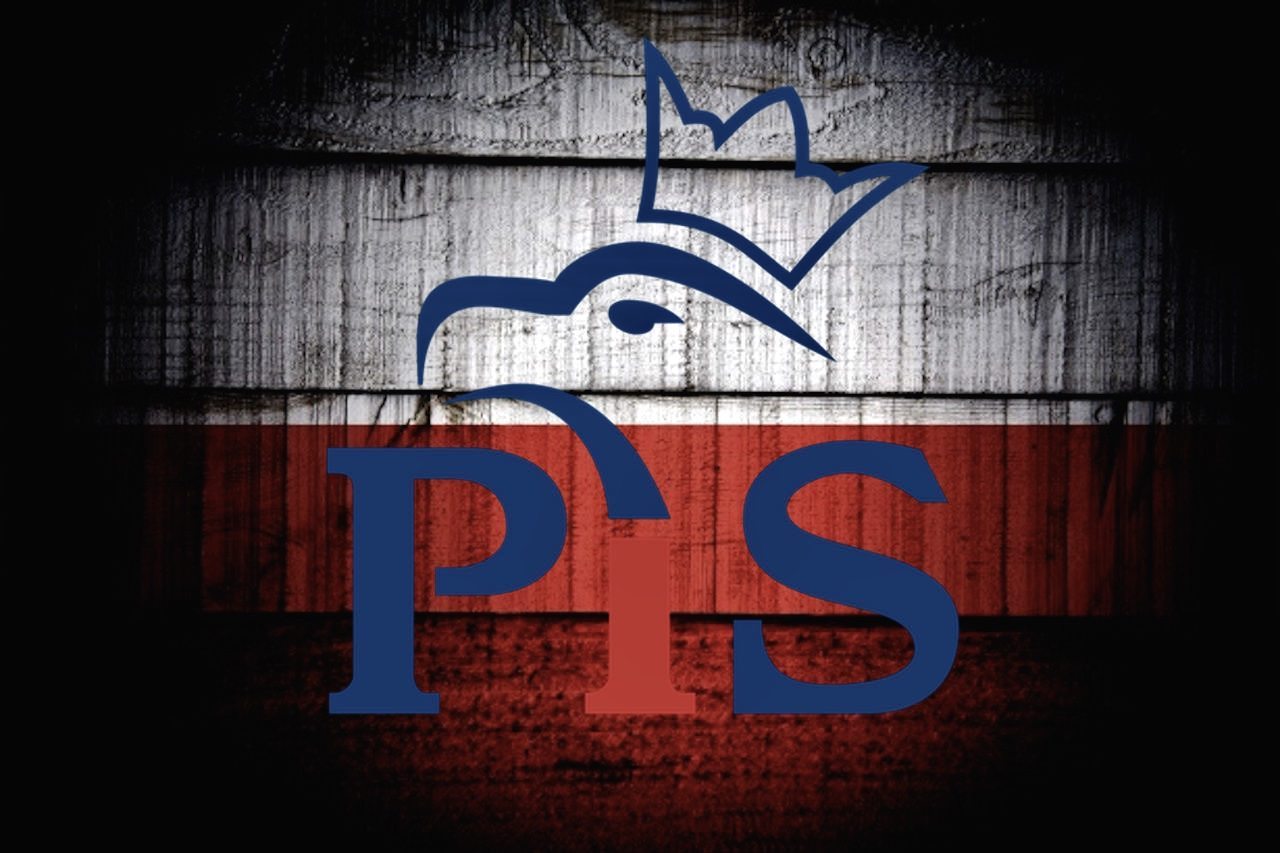 PiS ODBIERA miastu symbol Warszawy! Postawią tam pomnik smoleński?!