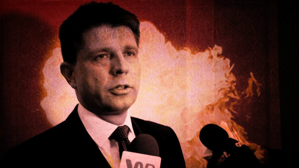 To KONIEC Petru. Śmiertelny cios zadała mu jego PRZYJACIÓŁKA