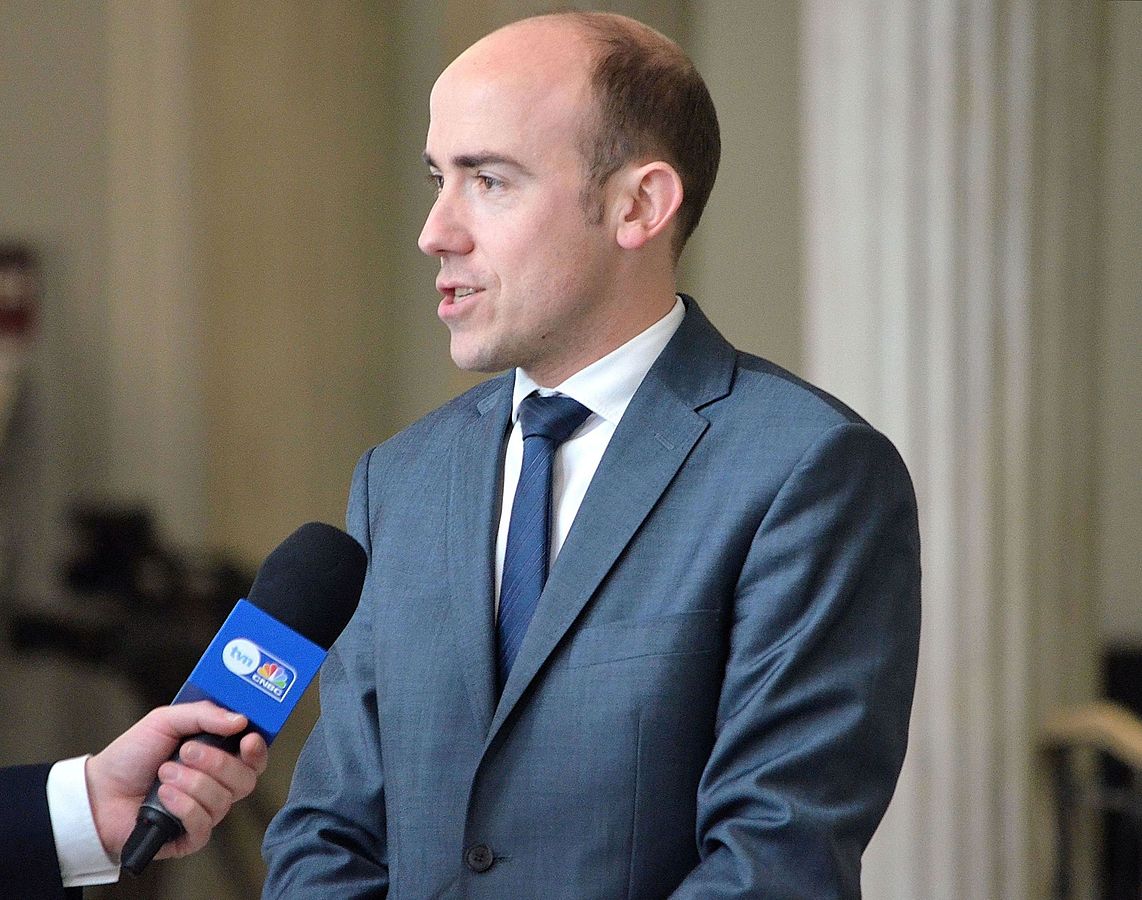 Borys Budka o związkach partnerskich. Nie dopuścił dziennikarza do głosu