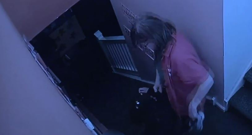 W przedszkolu zainstalowano kamerę. Tego samego dnia doszło do porażającej sceny, wszystko się nagrało