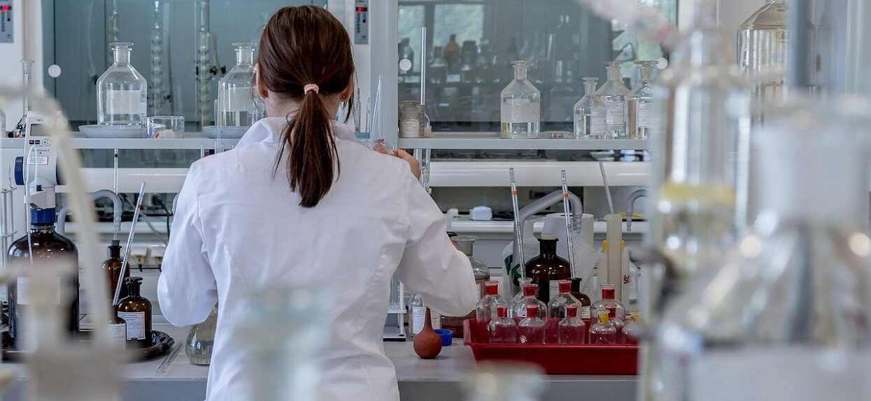 Ekspert zdradził, co może wydarzyć się w Polsce po wakacjach. Złe informacje dla milionów Polaków