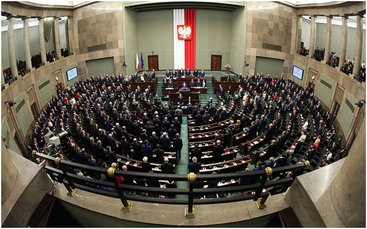 Za chwilę najgorsza AWANTURA w polskim Sejmie od lat!