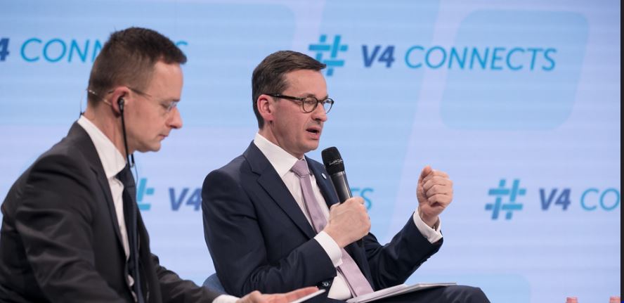 Mateusz Morawiecki wprowadza nowy podatek. Na czym polega estoński CIT?