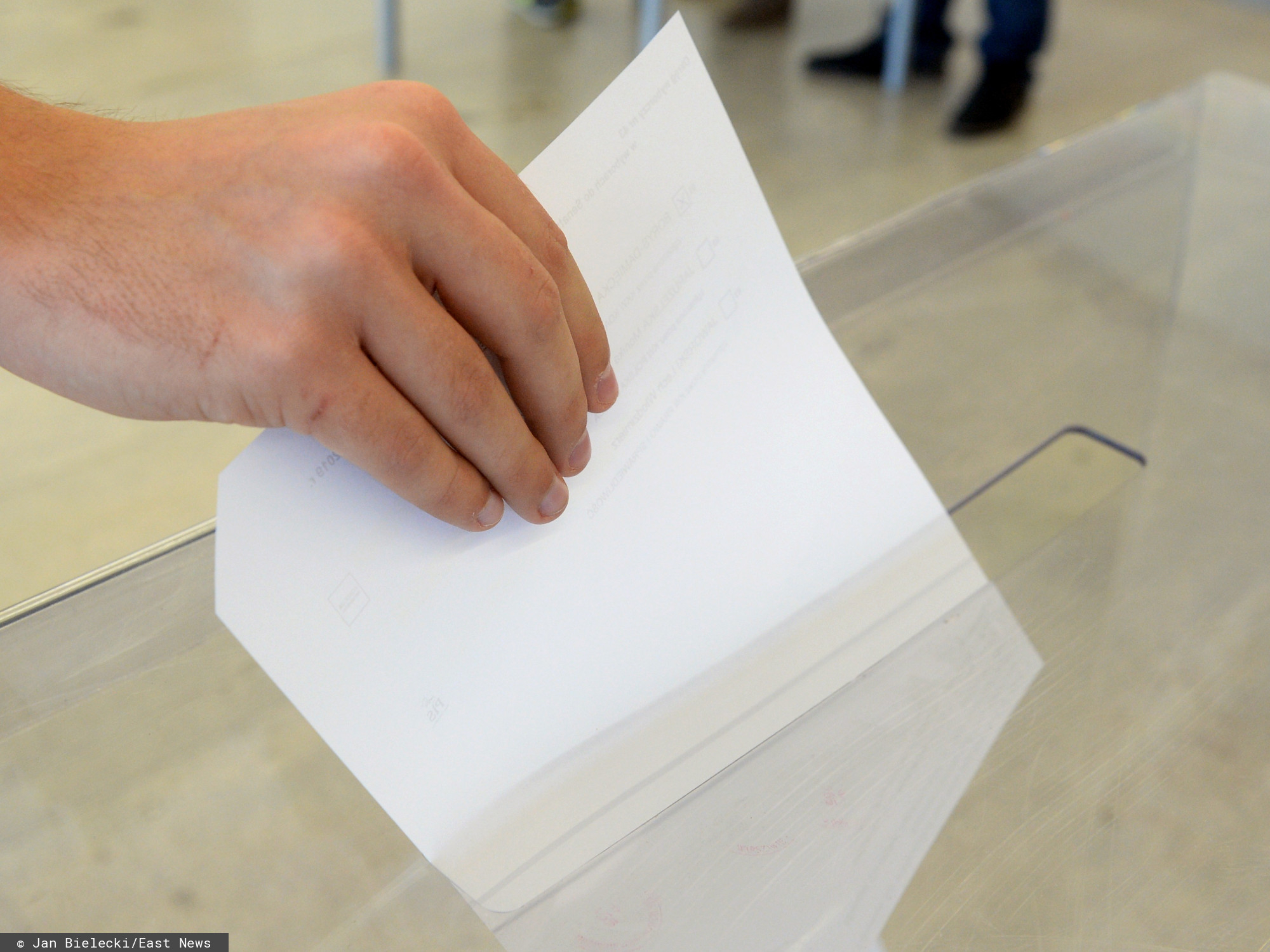 Czy głosowanie podczas wyborów powinno trwać dwa dni?