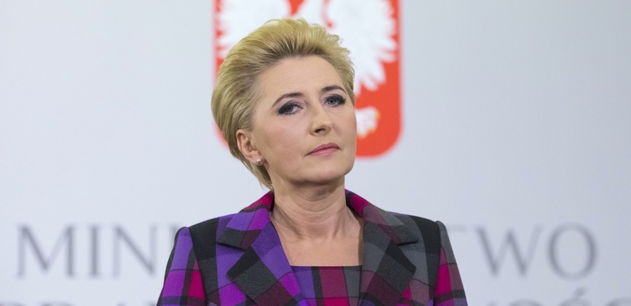Agata Duda nie mogła nic zrobić, była bezradna. Kancelaria Prezydenta oficjalnie zabrała głos