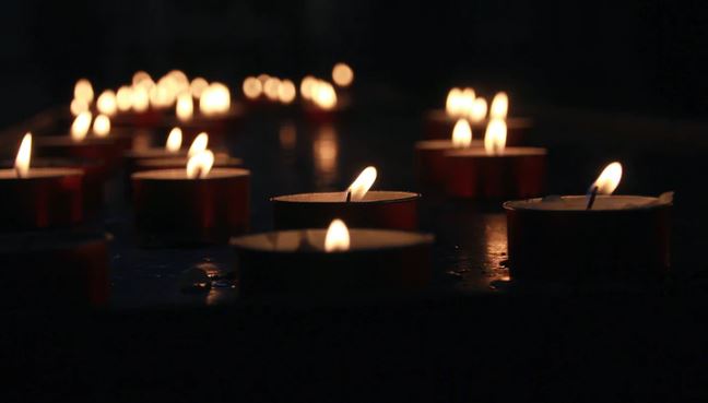 Fani zalali się łzami, długo czekała na szczęście. Niestety doszło do tragedii, uwielbiana gwiazda zmarła tuż po porodzie