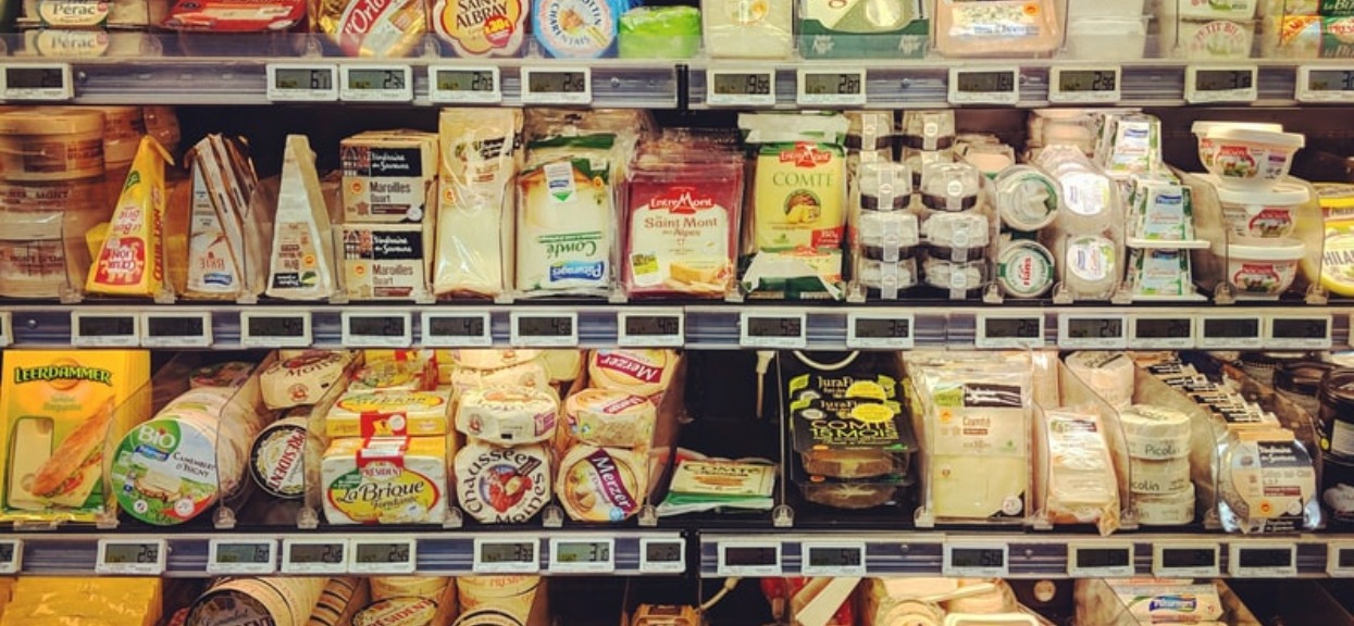 Lidl pilnie wycofuje ze sprzedaży uwielbiany produkt. Jest skażony groźną bakterią, dla własnego dobra lepiej go nie jeść