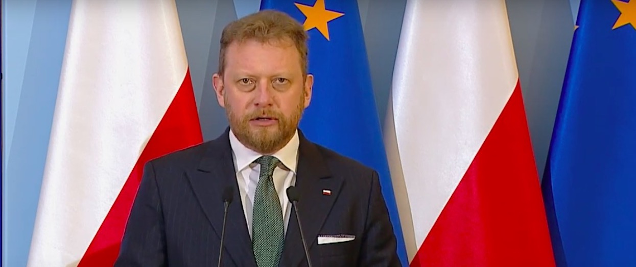Zapytali Ministerstwo Zdrowia, ilu Polaków naprawdę zakaziło się koronawirusem. Odpowiedź zwala z nóg