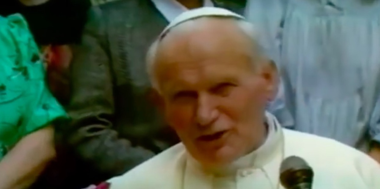 Niezwykły hołd dla Jana Pawła II. Watykan zaskoczył wiernych, każdy może zdobyć niezwykłą pamiątkę