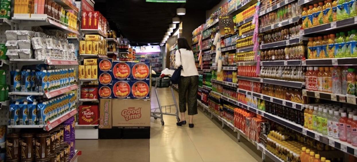 Popularna sieć sklepów pilnie wycofuje swoje produkty. Lepiej ich nie jeść, w środku znajdują się okropne rzeczy