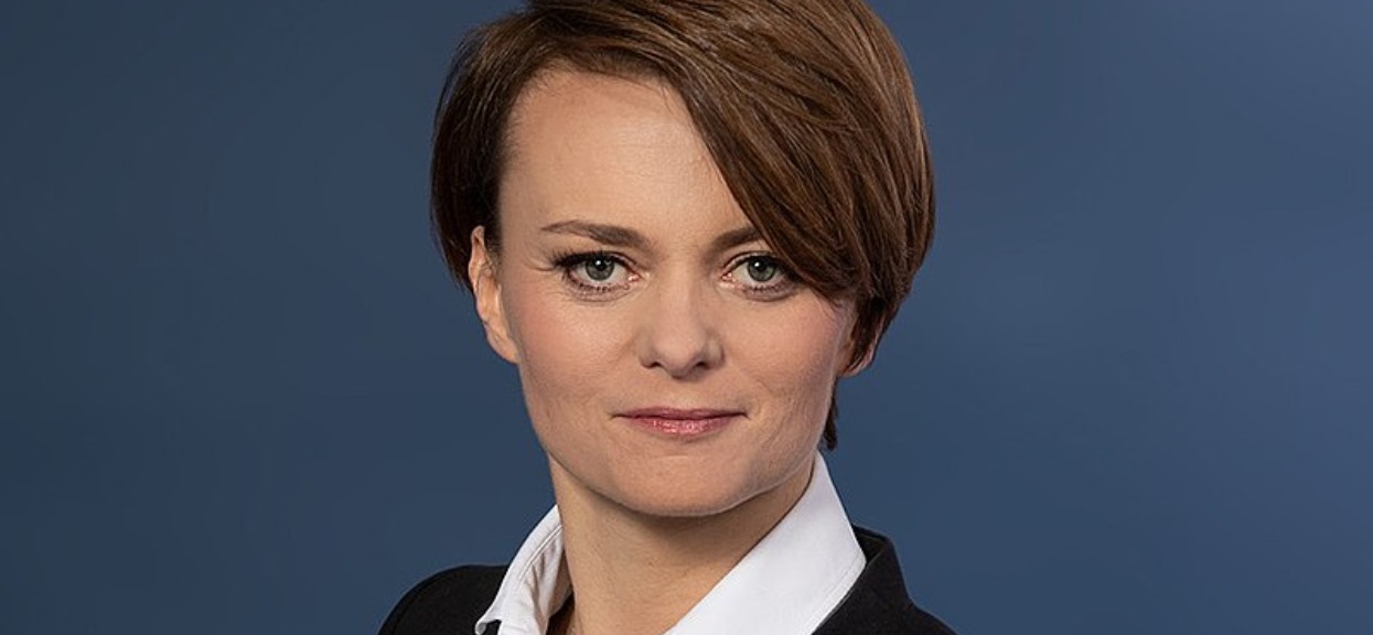 Nie tylko bon turystyczny. Emilewicz oficjalnie zapowiedziała kolejne udogodnienia na wakacje