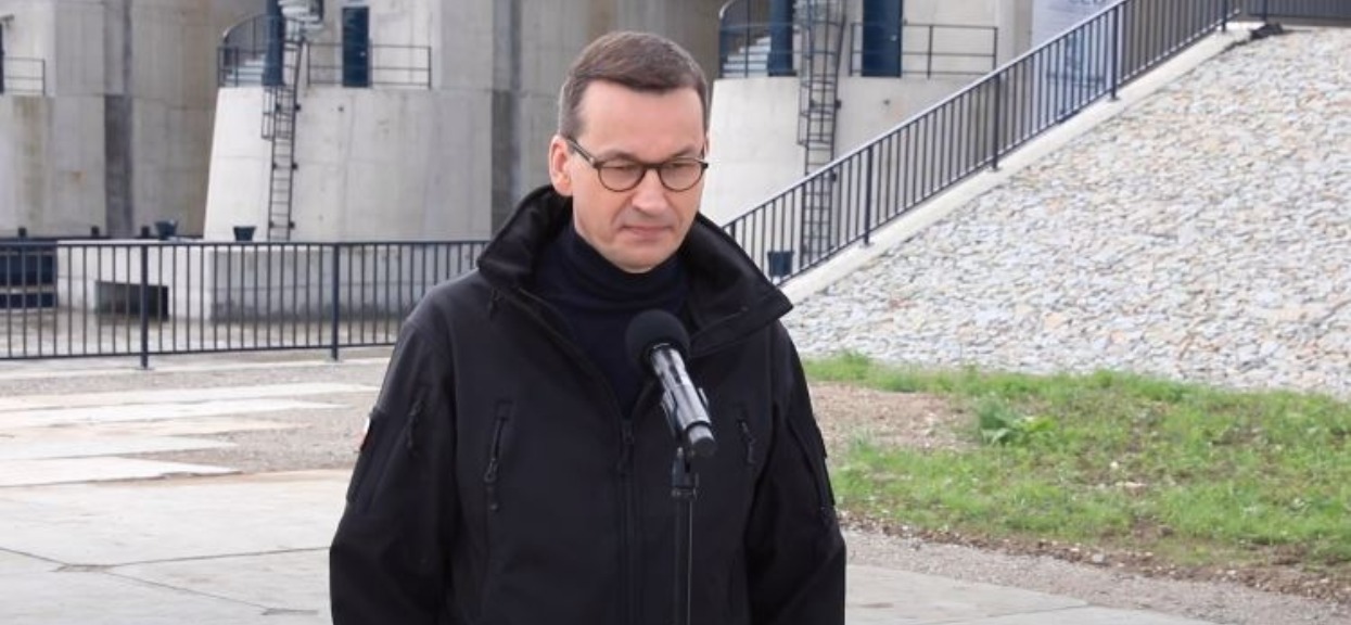 Fatalne doniesienia o Mateuszu Morawieckim. Niestety, żywioły uderzyły w jego dom, wstrząsające zdjęcie