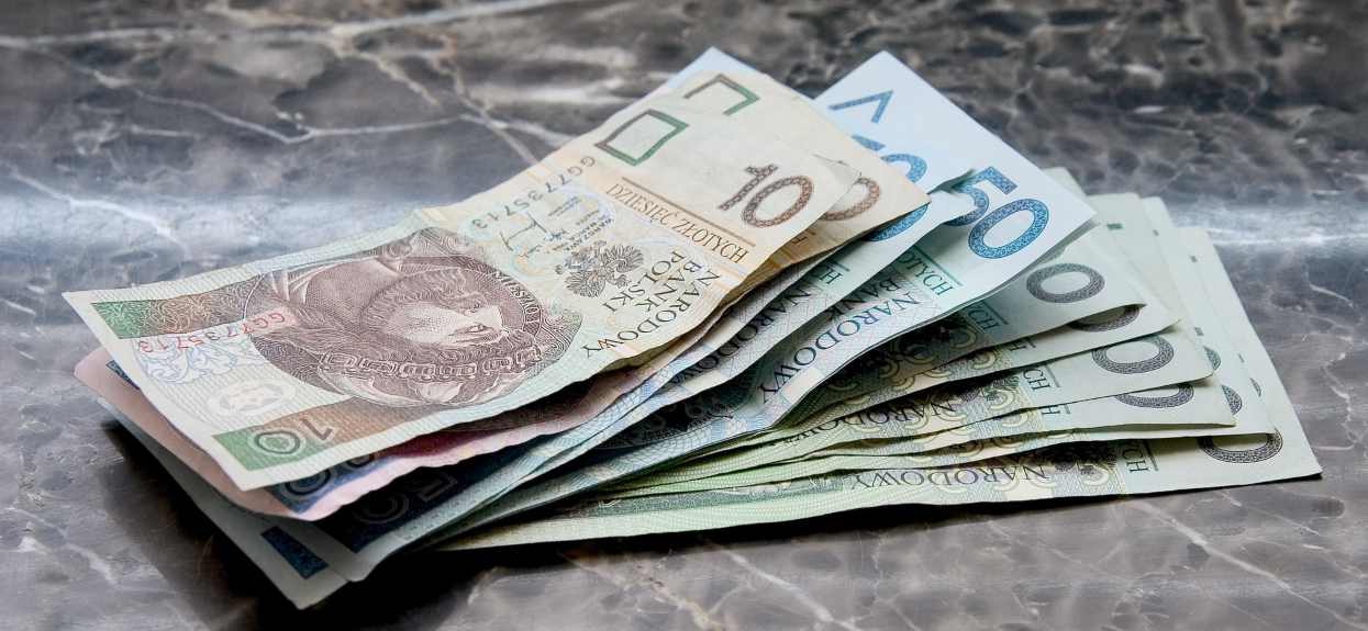 Kolejne kilkaset złotych na dziecko. Wiadomo, komu się należą