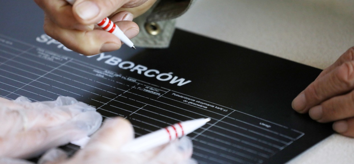 Zastępca naczelnego "Super Expressu" podał nieoficjalne informacje o wyborach. Podał zdumiewającą liczbę