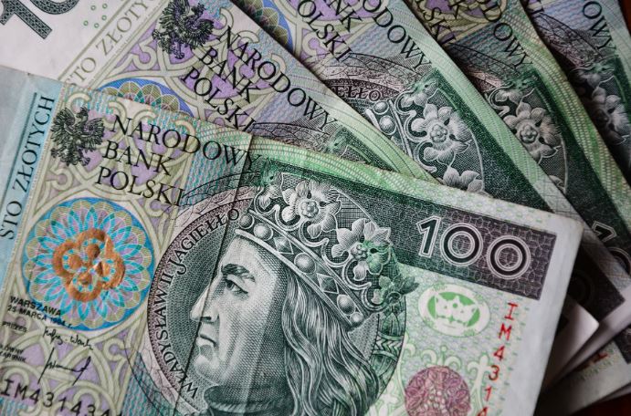 Może twojej rodzinie też się należy. Nawet kilkanaście tysięcy złotych