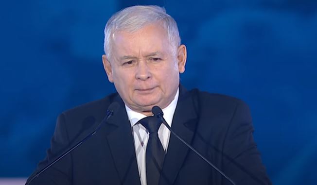 Niebywały prezent urodzinowy. Na torcie stanął Jarosław Kaczyński, potem już się zaczęło