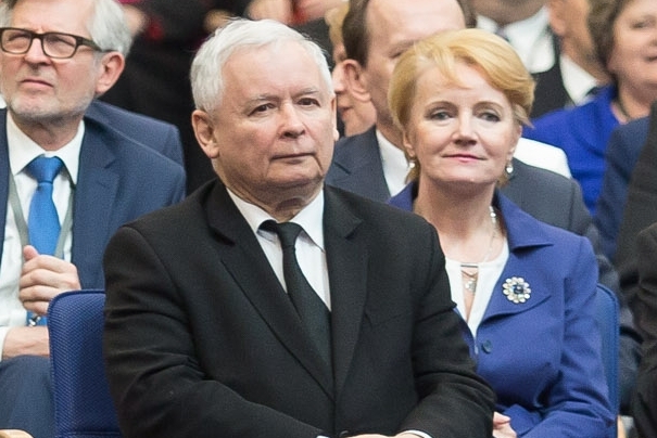 Sąsiedzi Kaczyńskiego przerwali milczenie. Zdradzili tajemnice życia obok prezesa