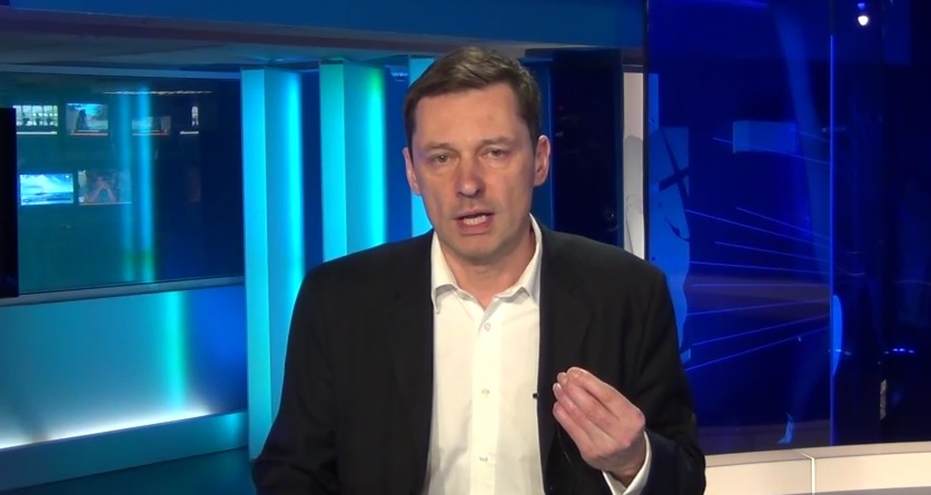 Dziennikarz TVP ma kłopoty przez zdjęcie z Dudą