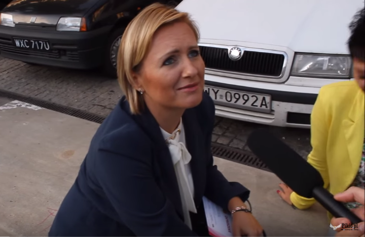 Kapitalizm vs socjalizm (sonda video)