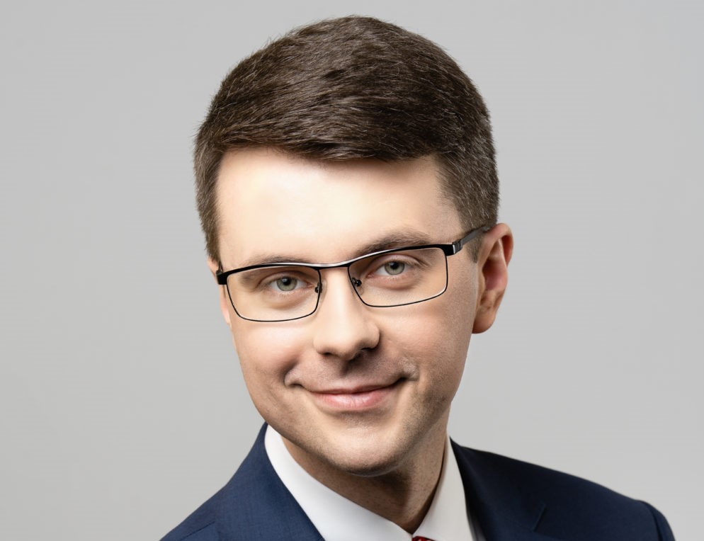 Niepokojąca wiadomość. Ma wrócić obostrzenie, rzecznik rządu zabrał głos