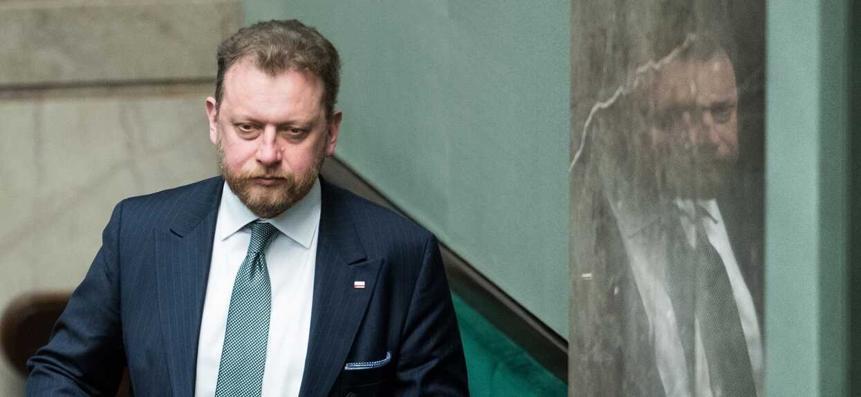 Obowiązkowa kwarantanna dla Polaków wracających z zagranicy? Szumowski zdradza plan rządu