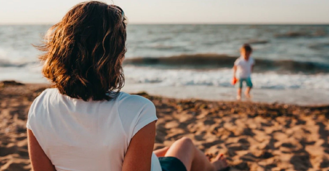 Marta zwróciła na plaży uwagę kobiecie z 5 dzieci. Reakcja kobiety odbiera nadzieję w ludzi