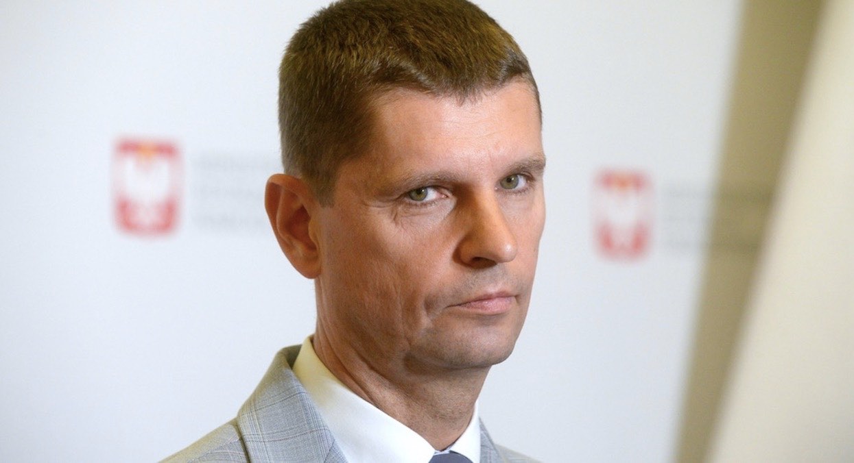 Dariusz Piontkowski wypowiedział się na temat problemów w szkołach. Zwrócił się do rodziców