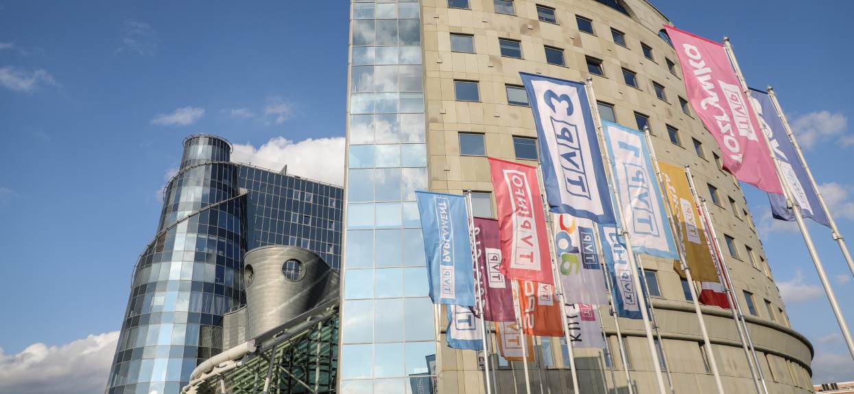Czy TVP powinna utrzymywać się tylko z reklam, bez żadnych dopłat z pieniędzy podatników?