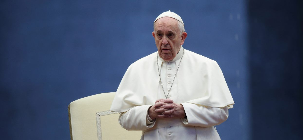 Wierni są zaniepokojeni zachowaniem papieża Franciszka. Podjął ostateczną decyzję