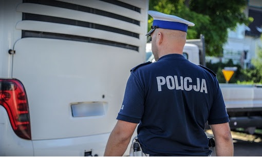 Pilna akcja służb, na ulice wyjdą tysiące policjantów. Co się dzieje?