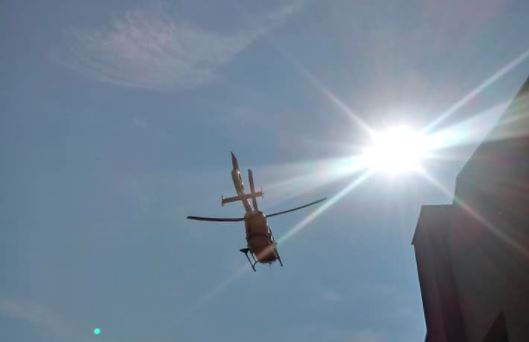 Do szkoły wparowały służby, w trybie pilnym wezwano helikopter. Groźne sceny w polskiej miejscowości