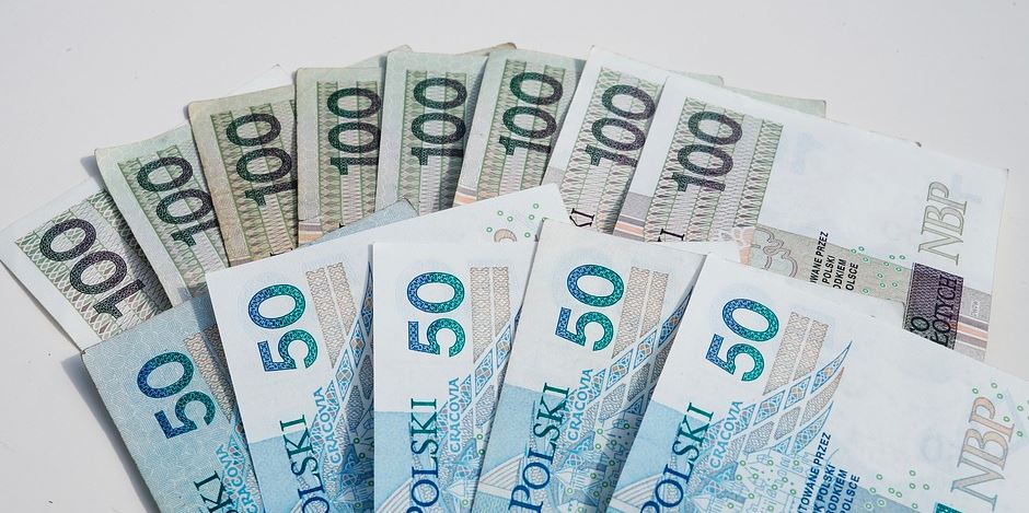 Czy 500 plus powinno być waloryzowane co roku, identycznie, jak w przypadku emerytur?